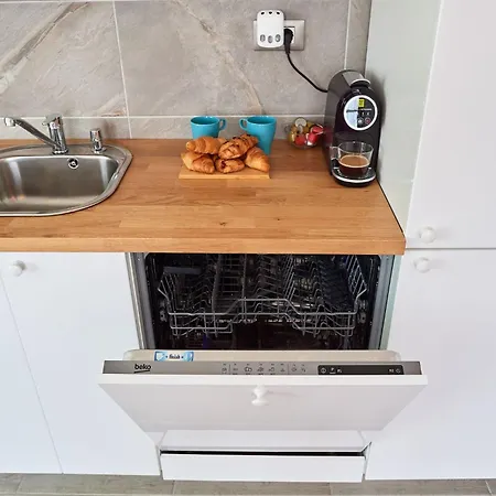 Apartamento Coral N Pool Alezzi Beach Năvodari